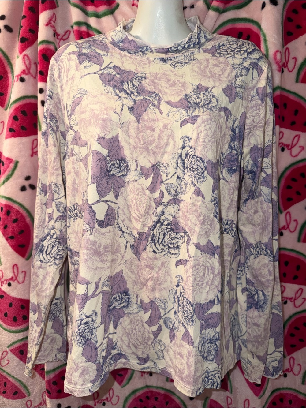 🤍💜 Candace Cameron Bure Floral Long-Sleeve Tee